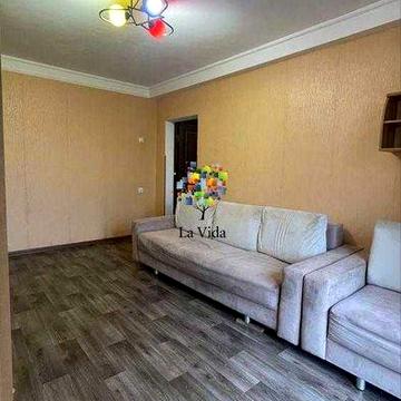 Продам 2к.квартиру пр-т Павла Тичини,19 ЖК Садовий