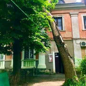 Двухкомнатная квартира в крепком доме