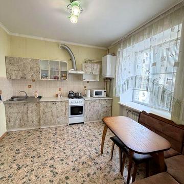 Оренда 2-х кімнатної квартири, новобудова, Виставка , Проспект Миру.