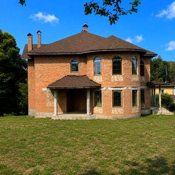 Продаж 3-поверхового будинку з підвалом. Старі Безрадичі. Ділянка 12 соток. БЕЗ комісії. Обухівський район.