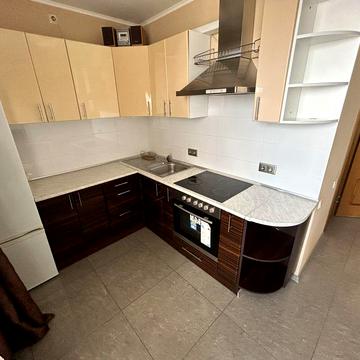 Продам 1к квартиру с ремонтом и мебелью жк чайки ул Лобановського 19 ЖК Чайки