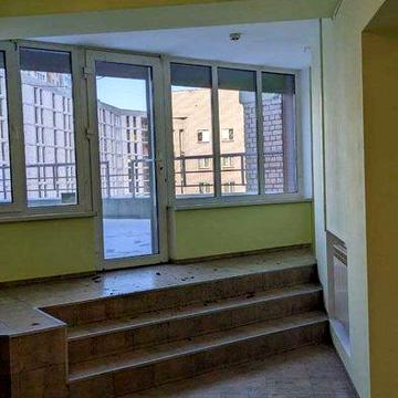 центр Дніпра прадаж 4к квартири на Ливарній