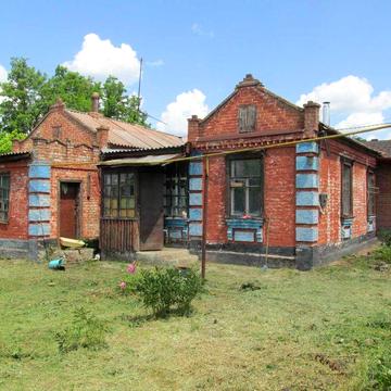 Продам 3\4 будинку з окремим входом по вул. Комунальній у Центрі міста