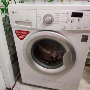 Сдаю однокомнатную квартиру( малосемейка) в Октябрьском.