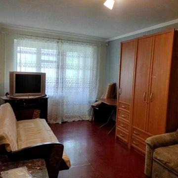 Продам 1к. кв. метро Масельского.