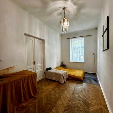 Продаж 2 кімнатної квартири по вул. Одеська, бічна Городоцької