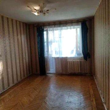 Продам 1-комнатную квартиру в районе Коммунального рынка