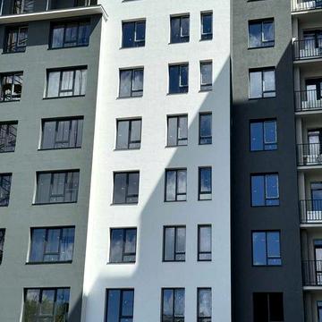 Продаж 2 кім квартири в новобудові вул Довга