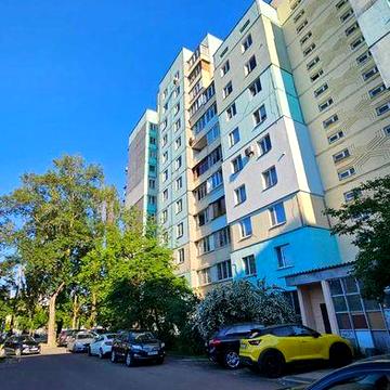 Продам 1-кімнатну Метро Оболонь 7 хв!