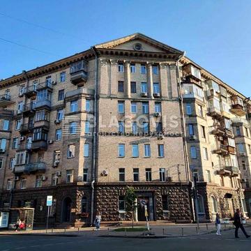 Продаж 2-кімн. квартири 52 м.кв. Монументальна "сталінка" Печерськ Центр Липки Маріїнський парк Грушевського