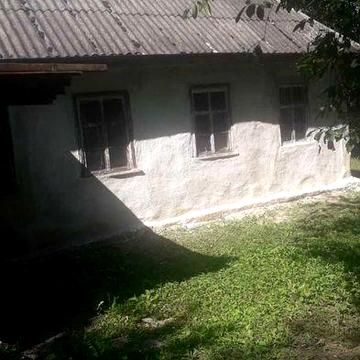 Продам хату в Київській області