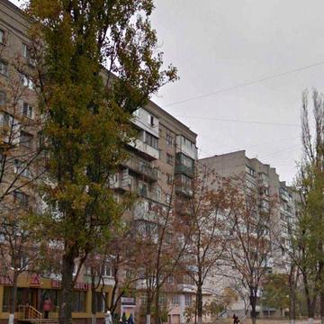 Продам 3-х комнатную квартиру на Гайдара.
