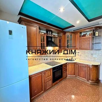 Петра Григоренка просп., 1
