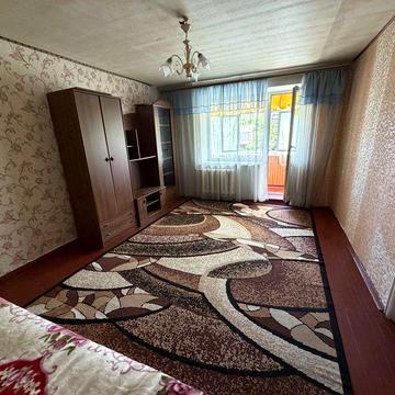 Вільна ! 1 кім кв 3/5 Центр зупинка Спартак !
