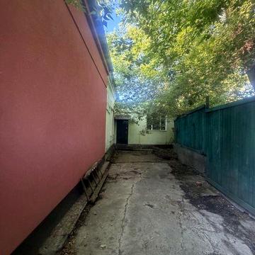Здається частина будинку на Вокзалі