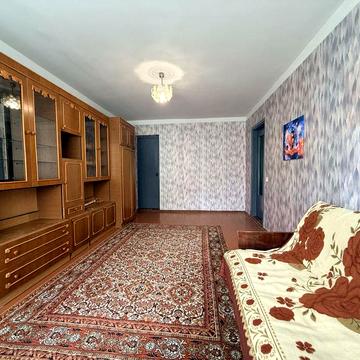 Здам 1 кімнатну квартиру на Відінській  з автономним газовим опаленням