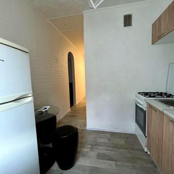 Продам 1 кім в центрі Спартак