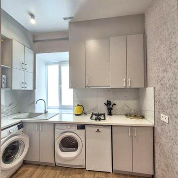 Продаж квартири 1 кімнатна Львів центр Куліша Шпитальна