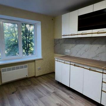 Продам 1-кімнатну квартиру з ремонтом біля АТБ на Василя Нікітіна, 35 кв.м., 2/4