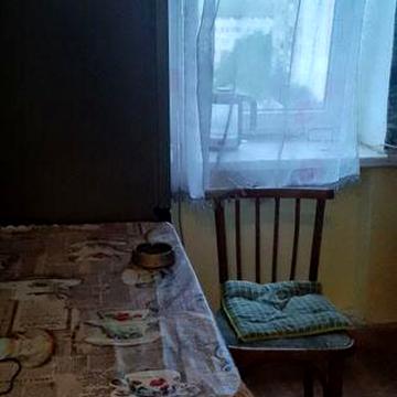 Здається 1- кімнатна малосімейка по вул.Комендаря