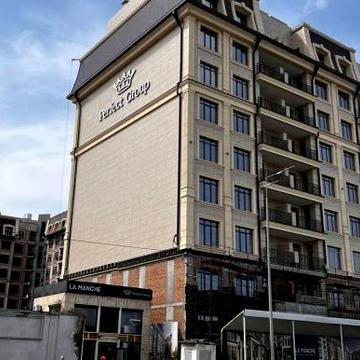 Продаж 3к квартири ЖК La Manche 2 018 $ за м² 7 поверх центр Подол Терміново Торг ЖК La Manche