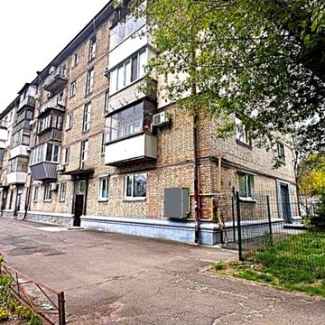 Продаж 2к квартири 46м2 на Печерску, вул. Олександра Копиленка 3