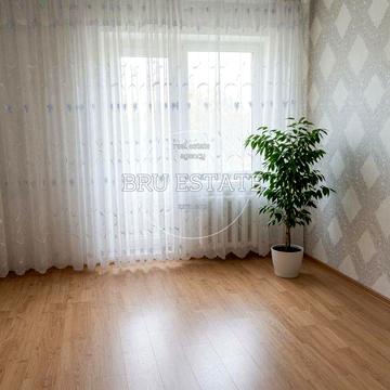 Продаж 2 к квартири Дарницький Позняки Харківська 2й поверх 70 м