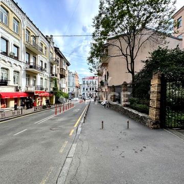 вул. Прорізна,18/1Г (Золоті ворота, Майдан Незалежності) Володимирська