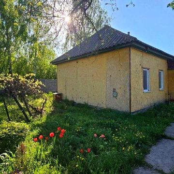 Продам свій будинок/дачу+25соток землі в Броварському районі 50км від Києва