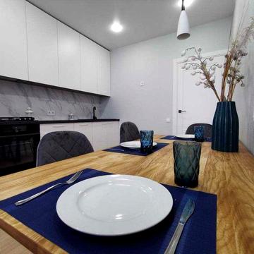 Продам 1-кім. 51м2 з ремонтом р-н ТРЦ Голивуд