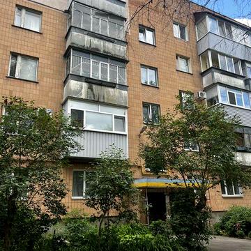 Продам 2 кімн. «чешку» МОТЕЛЬ, навпроти ЖК Династії, 3 поверх, ЦЕГЛА
