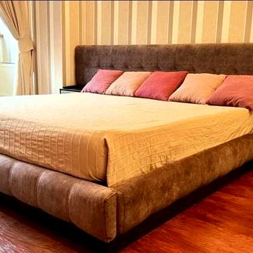Простора 2-кімнатна квартира з авторським ремонтом біля парку Перемоги