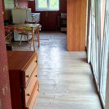 Здається частина будинку 5000грн.