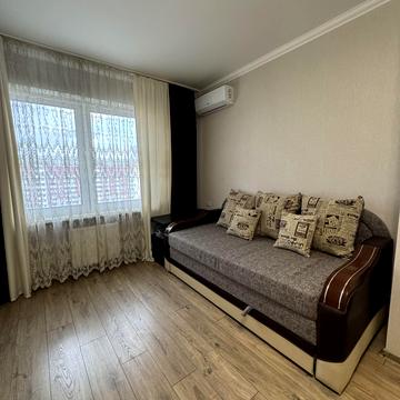 Софії Русової вул., 7