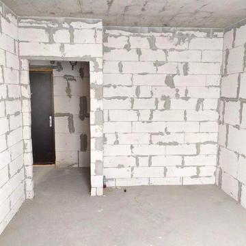 Продам 1-но кімнатну квартиру в новому будинку на Сахарова.
