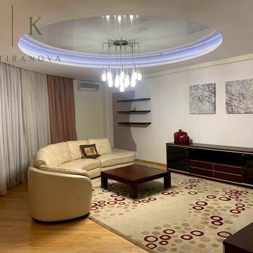 Академіка Андрія Сахарова вул., 80а