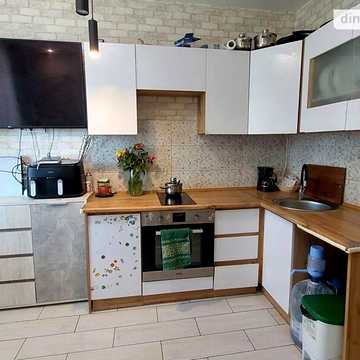 Продаж 1к Квартира Перлинна вулиця