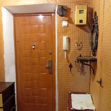 Продам 2 комн.кв. по ул.Летная. Свет не выключают.