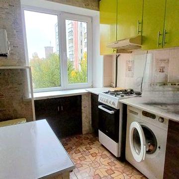 Продаж1 кімн квартири по вул Дмитра Самоквасова