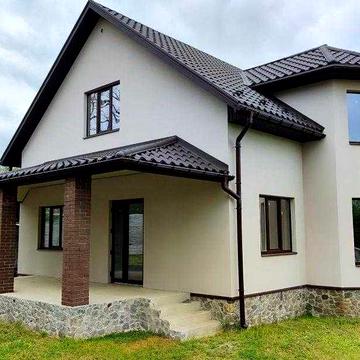 Продам новобуд в Малій Данилівці 2-х поверховий, 200м2