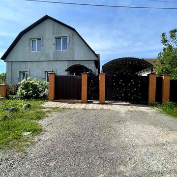 Терміново!!!Продам одноповеховий будинок з мансардною кришею, р-н 6-ї школи. Розглядаю продаж по сертифікату.
