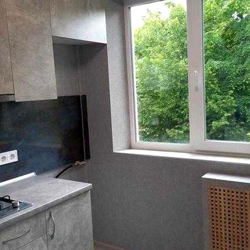 В Харкові( Харькове) продам 1к квартиру з ремонтом