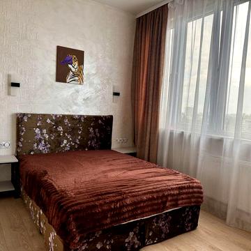 ЖК Скай Сіті, перша оренда, довгостроково