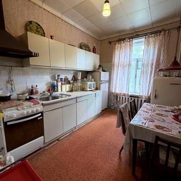 2-комн Запорожская центр классная сталинка