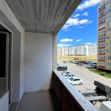 43671 2 лоджії, 81 м² та максимум чорнових робіт — один із найкращих варіантів для тих, хто хоче зробити ремонт під себе без переплат за чужі рішення!
