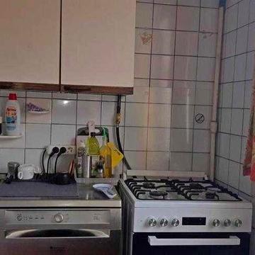 ПРодам 2 к. квартиру м. Холодная Гора