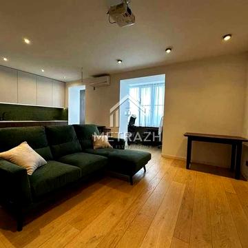 Продам 3 к. квартиру 82 м2 ЖК Мира Героев Харькова метро Индустриальная ХТЗ ЖК Мира-4