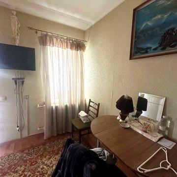 1-комнатная квартира на Молдаванке возле Староконки. АГВ, свой сарайчик во дворе