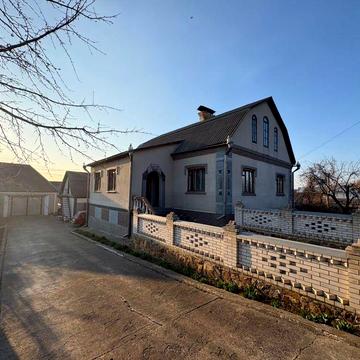 Будинок в селі Пʼятківка