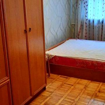 Здається затишна  двохкімнатна квартира біля Севастопольської площі!